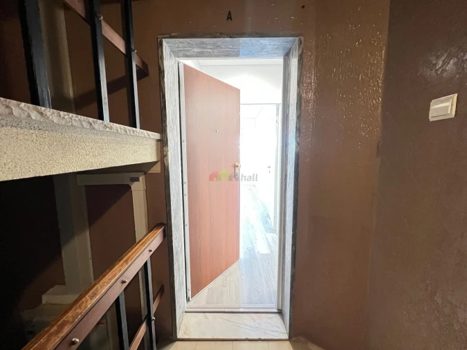 Apartamento T2 para Venda em Corroios Foto 23