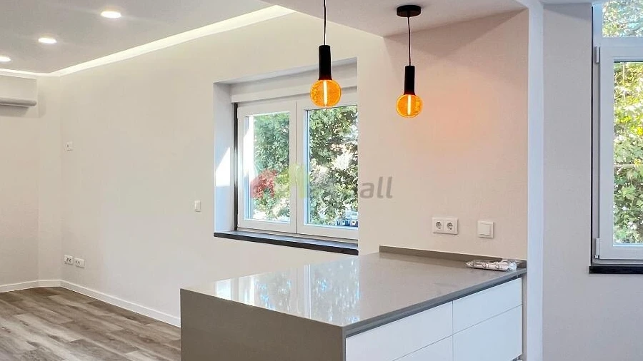 Apartamento T2 para Venda em Corroios