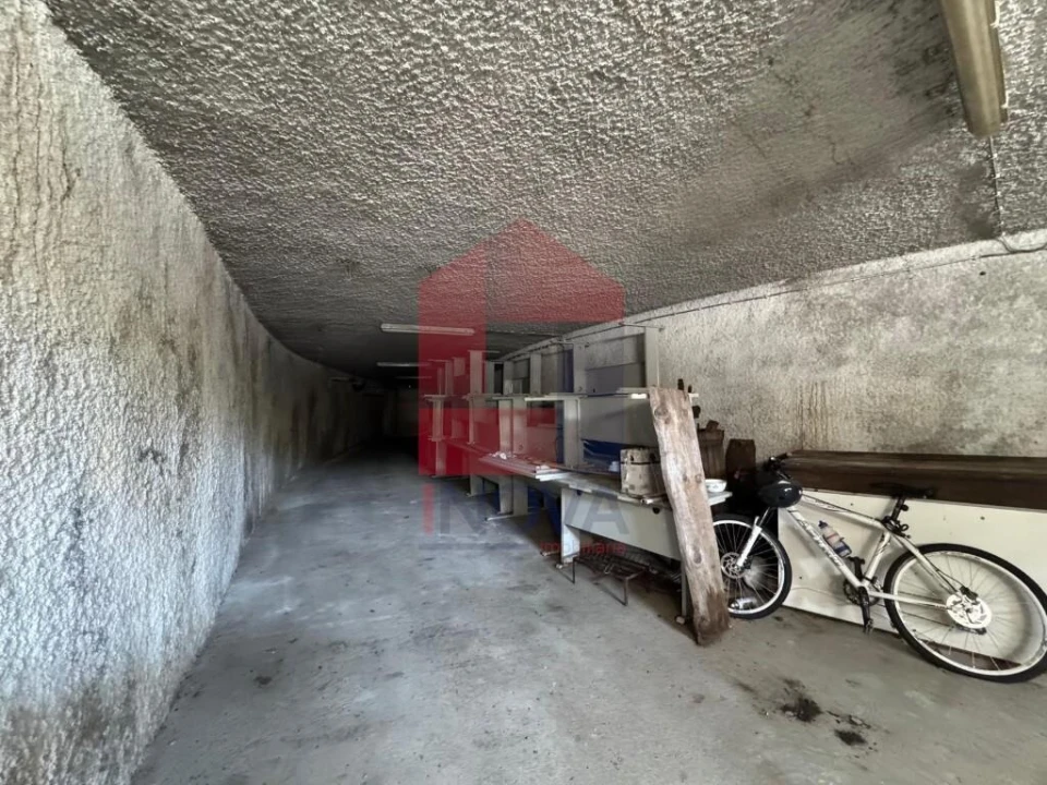 Moradia T5 para Venda em Oriz (Santa Marinha) e Oriz (São Miguel) Foto 27