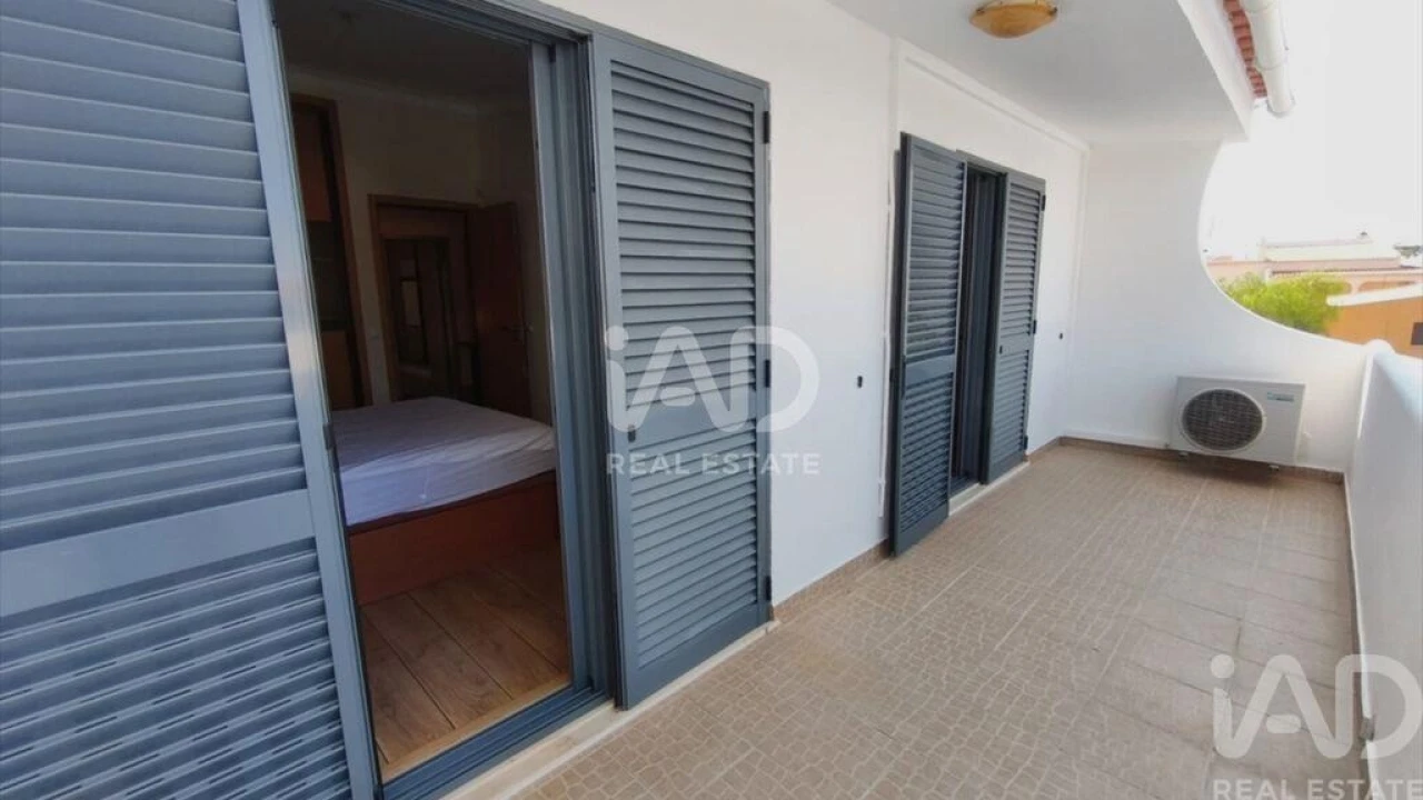 Moradia T3 para Venda em Montenegro Foto 22