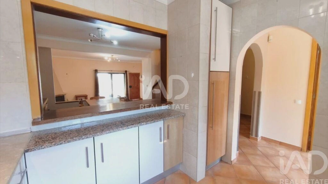 Moradia T3 para Venda em Montenegro Foto 10