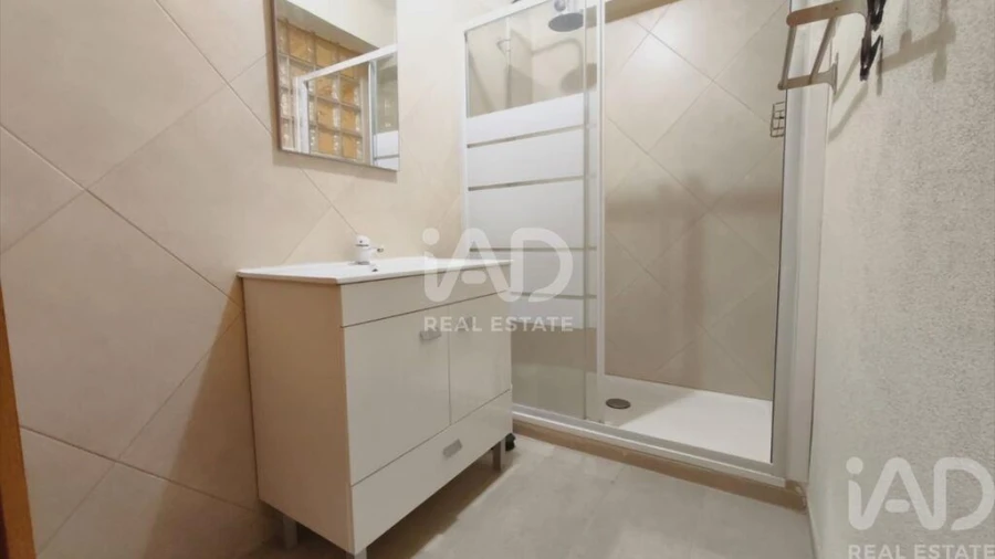 Moradia T3 para Venda em Montenegro Foto 13