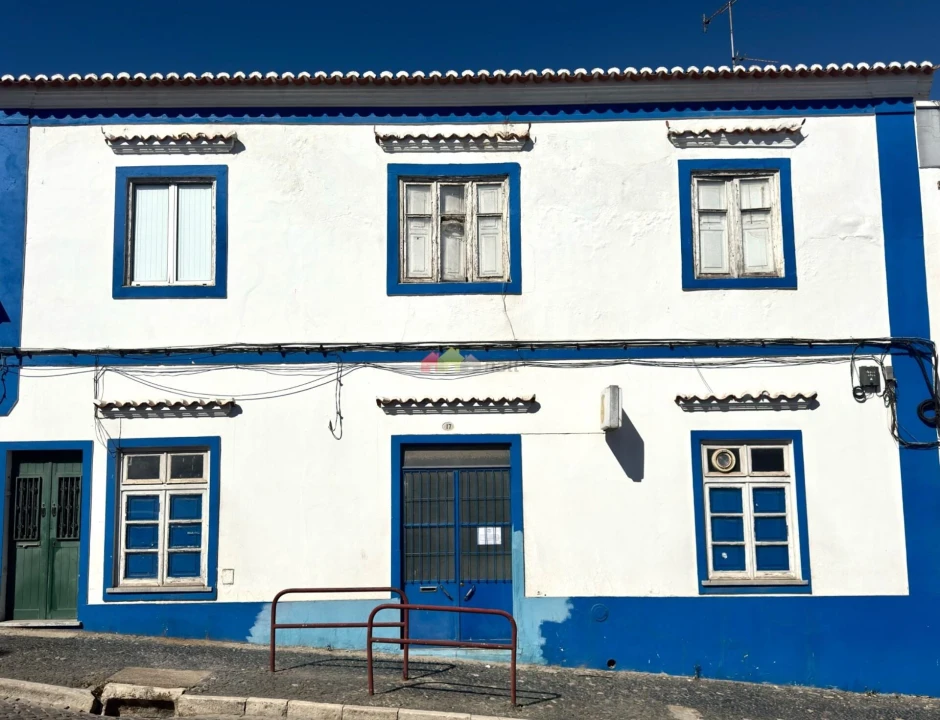 Apartamento T5 para Venda em Beja (Salvador e Santa Maria da Feira) Foto 1