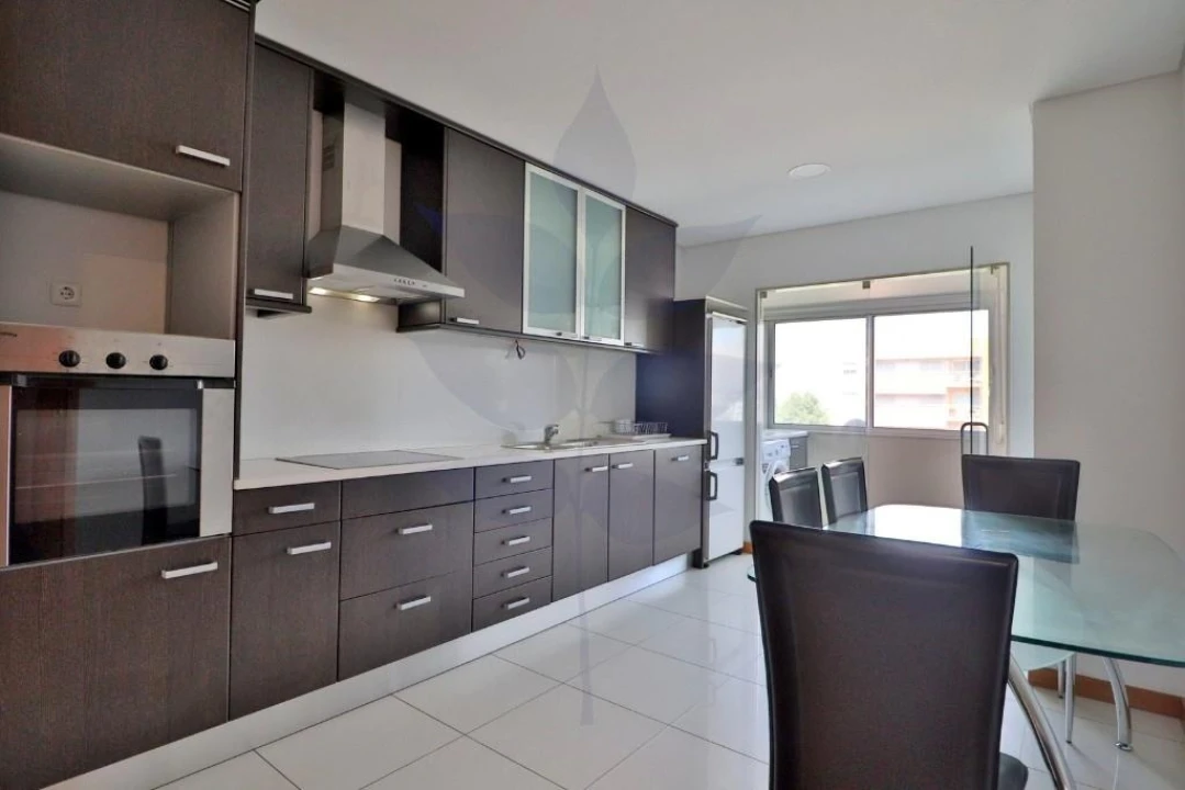 Apartamento T1 para Venda em Nogueira, Fraião e Lamaçães Foto 2
