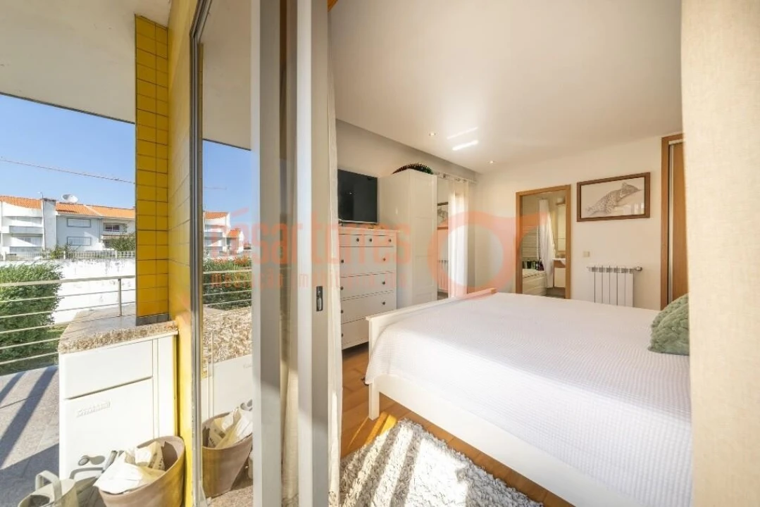 Apartamento T3 para Venda em São Felix da Marinha Foto 22