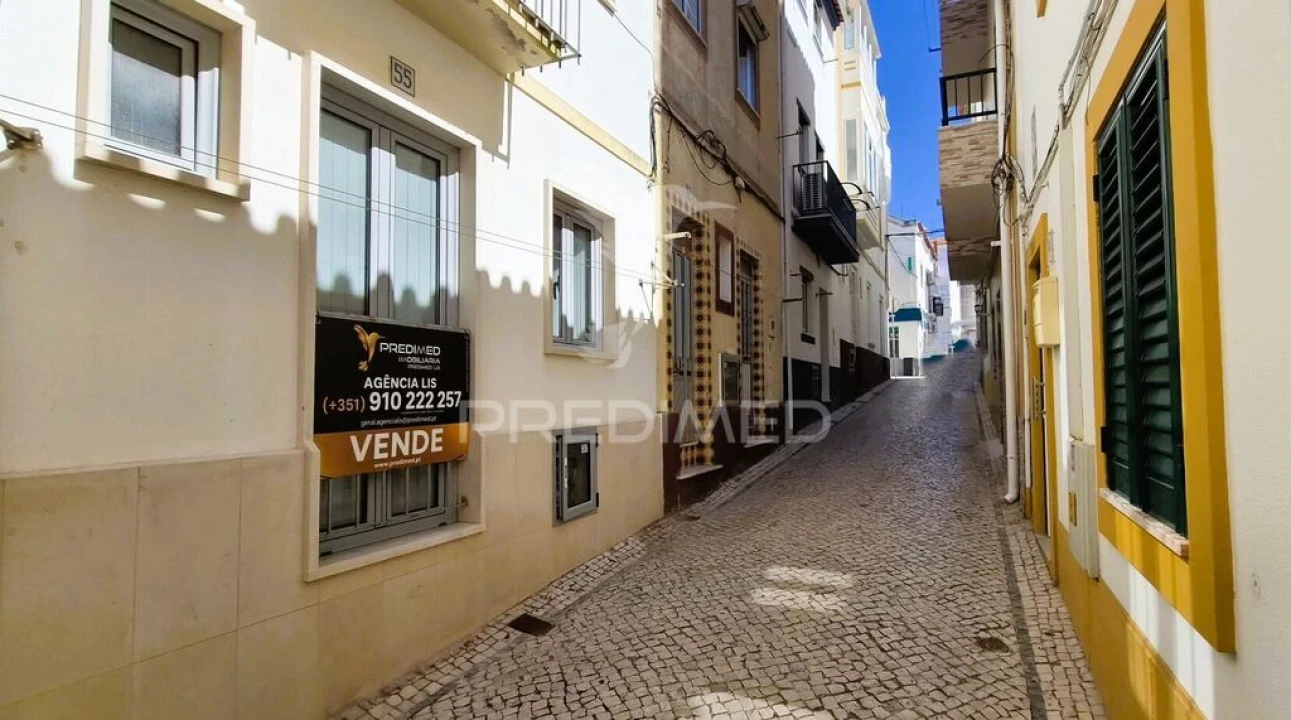 Apartamento T1 para Venda em Nazare Foto 10