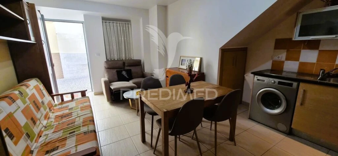 Apartamento T1 para Venda em Nazare Foto 3