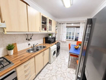 Apartamento T2 para Venda em Seixal, Arrentela e Aldeia de Paio Pires