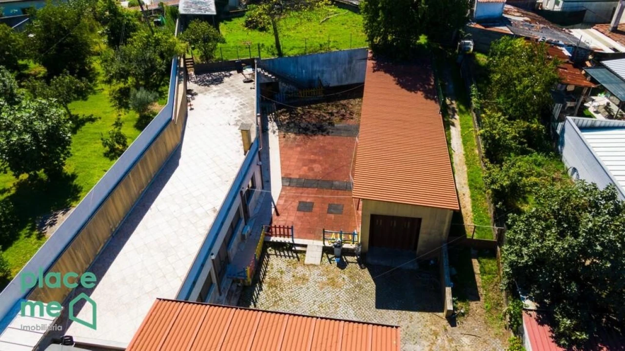 Moradia T4 para Venda em Palmeira Foto 55