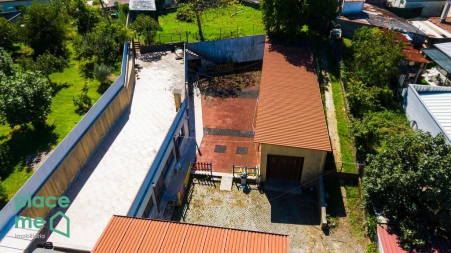 Moradia T4 para Venda em Palmeira Foto 55