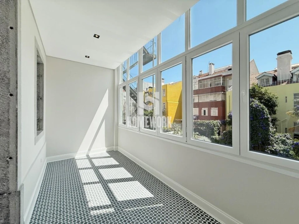 Apartamento T3 para Venda em Areeiro Foto 12