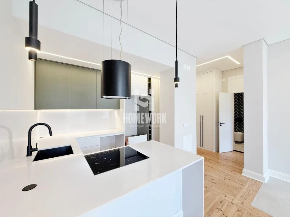 Apartamento T3 para Venda em Areeiro Foto 5