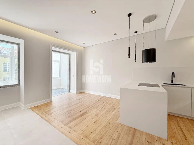 Apartamento T3 para Venda em Areeiro Foto 2