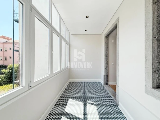 Apartamento T3 para Venda em Areeiro Foto 15