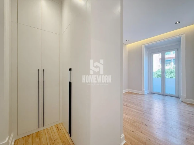 Apartamento T3 para Venda em Areeiro Foto 27