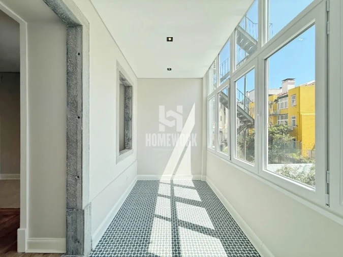 Apartamento T3 para Venda em Areeiro Foto 14