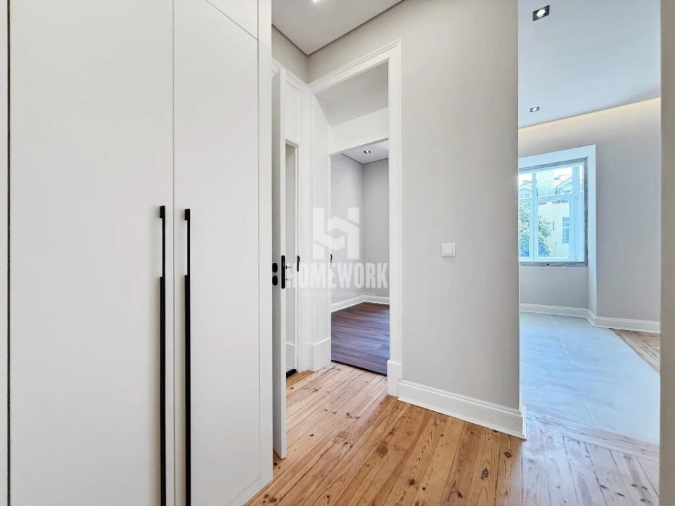 Apartamento T3 para Venda em Areeiro Foto 37