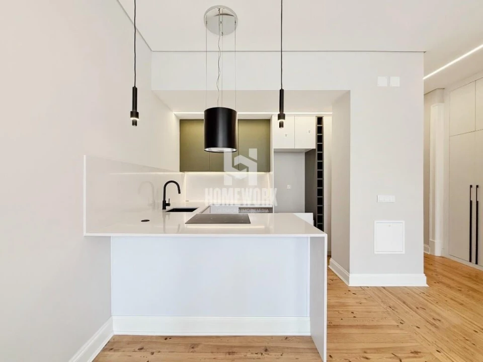 Apartamento T3 para Venda em Areeiro Foto 10