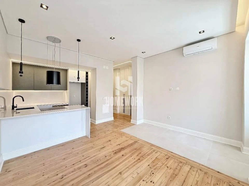 Apartamento T3 para Venda em Areeiro Foto 11