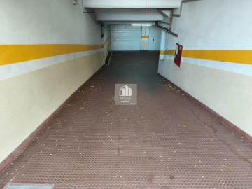 Garagem para Venda em Costa da Caparica