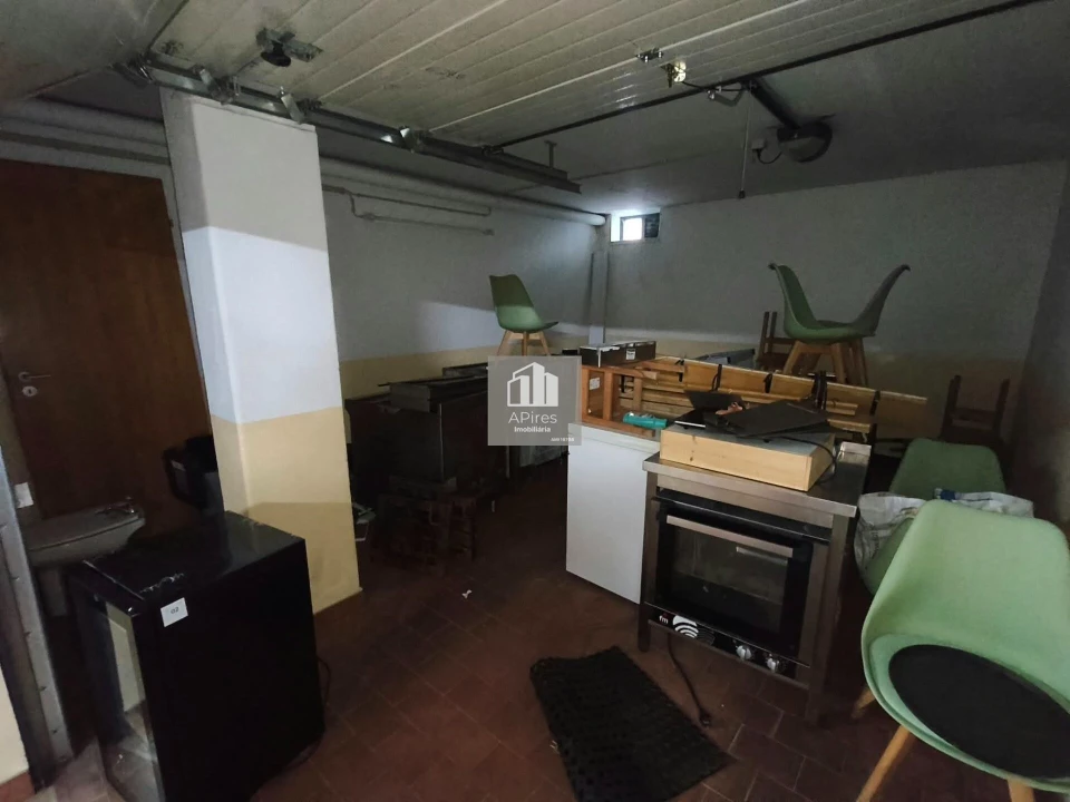 Garagem para Venda em Costa da Caparica Foto 11