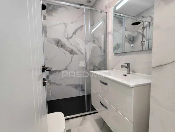 Apartamento T3 para Venda em Seixal, Arrentela e Aldeia de Paio Pires Foto 17