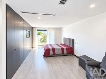Moradia T3 para Venda em Vila Verde e Barbudo