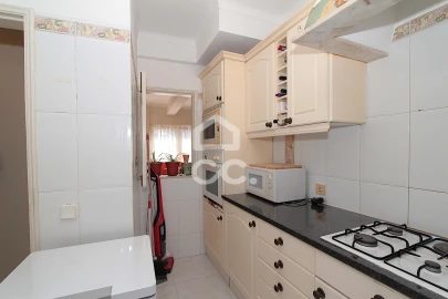 Apartamento T1 para Venda em Armação de Pera