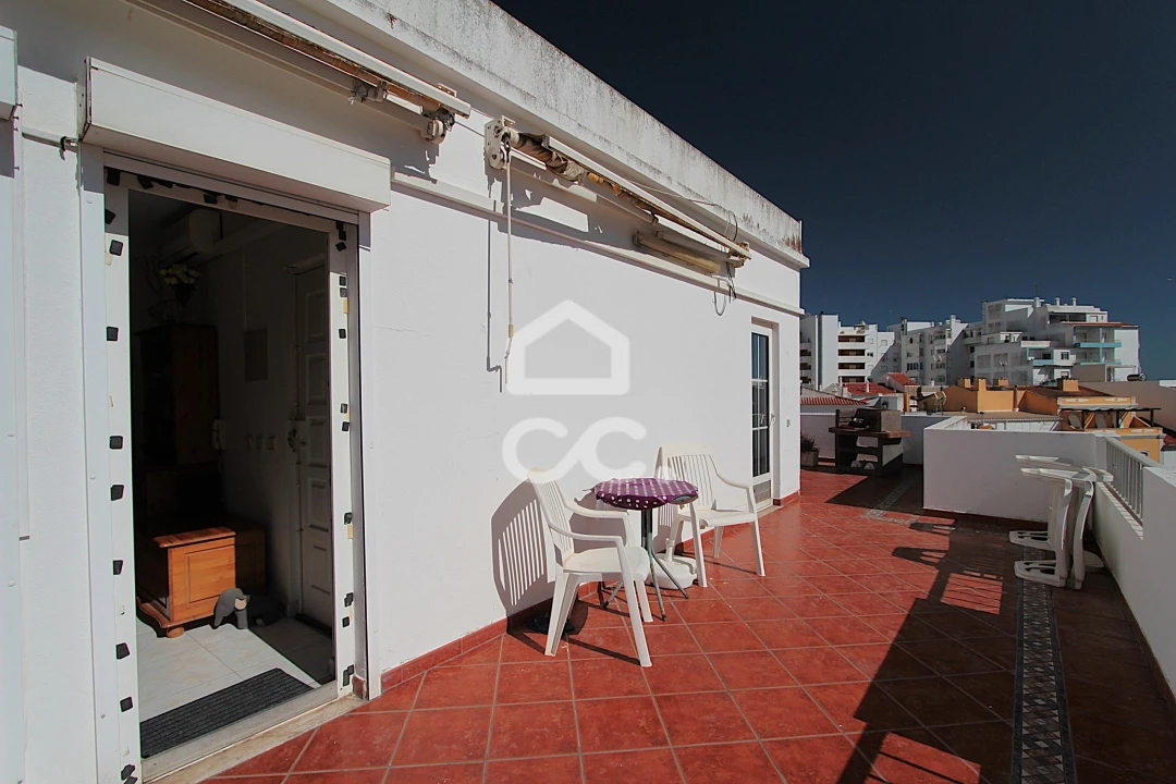 Apartamento T1 para Venda em Armação de Pera Foto 4