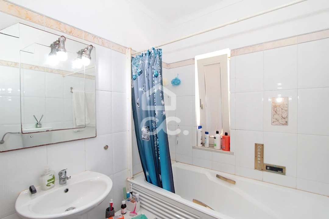 Apartamento T1 para Venda em Armação de Pera Foto 13