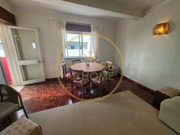 Apartamento T3 para Arrendamento em Loule (São Clemente)