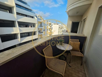 Apartamento T3 para Arrendamento em Loule (São Clemente)