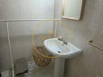 Apartamento T3 para Arrendamento em Loule (São Clemente)