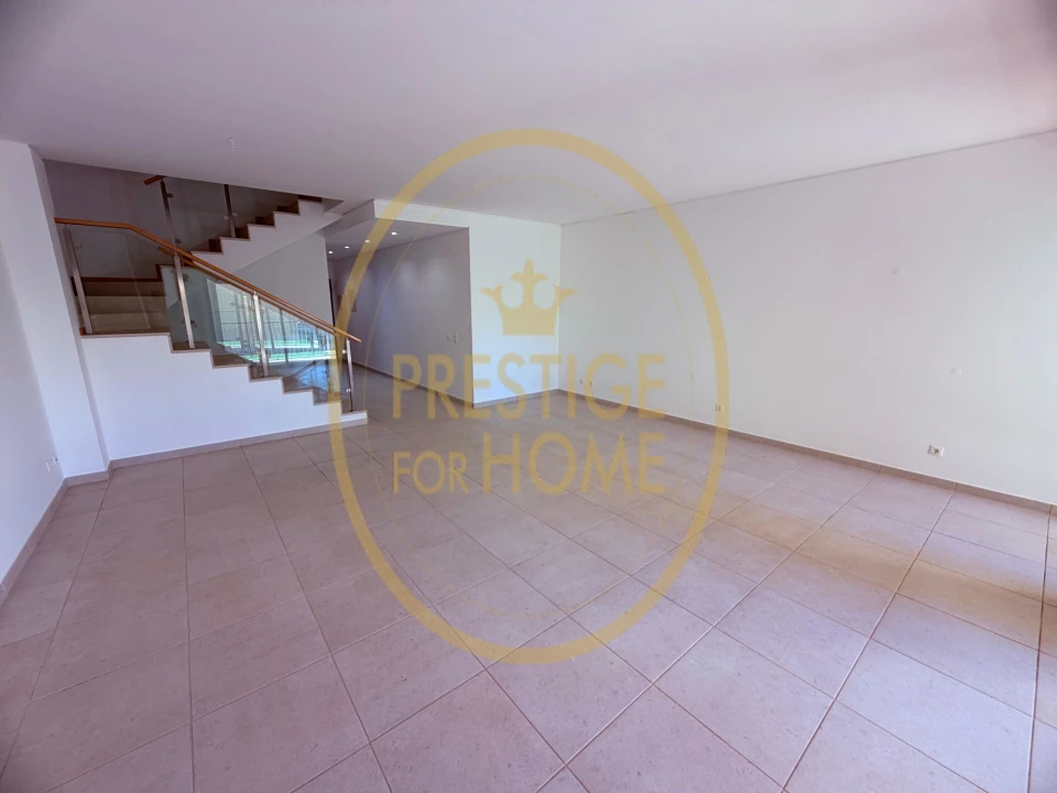 Moradia T5 para Venda em Boliqueime Foto 17