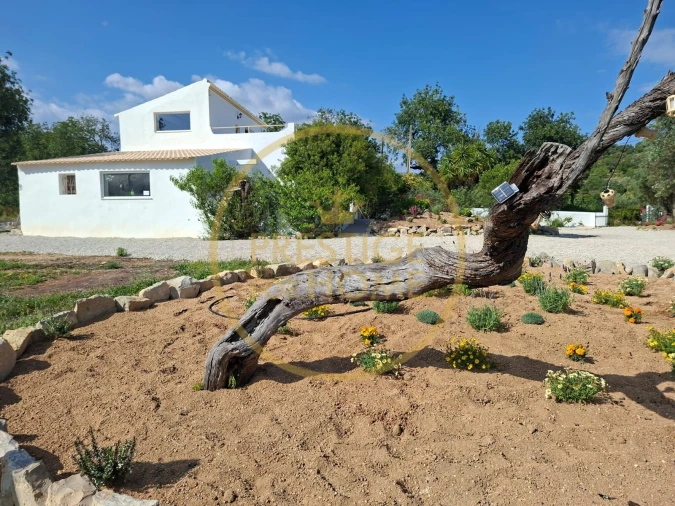 Moradia T3 para Venda em Faro (Sé e São Pedro) Foto 3