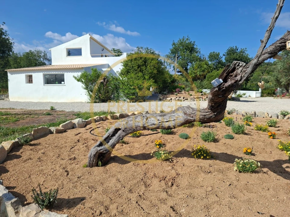 Moradia T3 para Venda em Faro (Sé e São Pedro) Foto 3