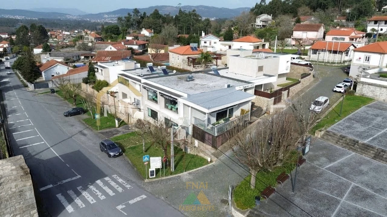 Negócio para Cedência de Quotas em Aldreu Foto 4