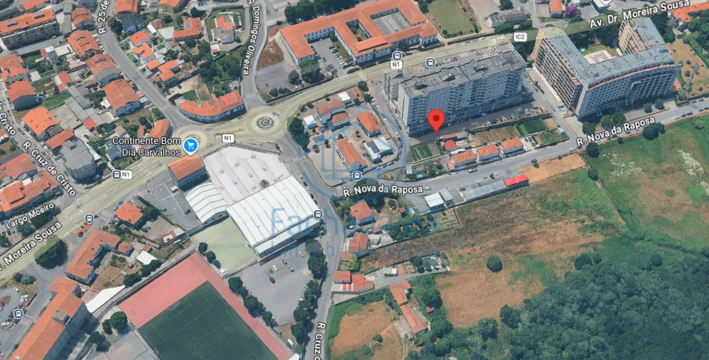 Negócio para Venda em Santa Marinha e São Pedro da Afurada Foto 1