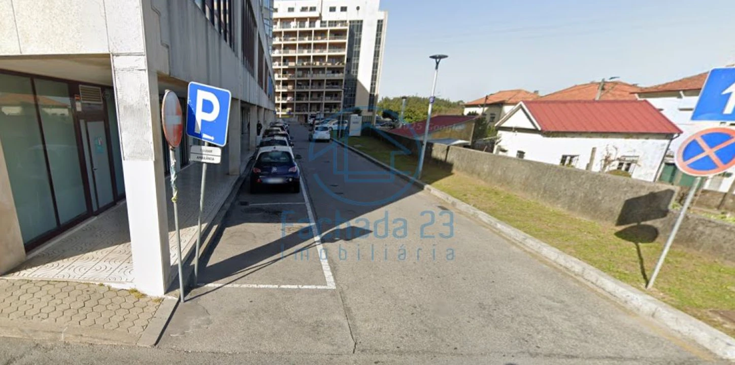Negócio para Venda em Santa Marinha e São Pedro da Afurada Foto 3