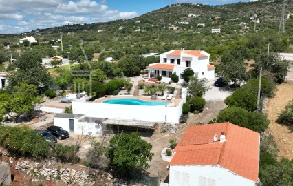 Moradia T5 para Venda em Faro (Sé e São Pedro)