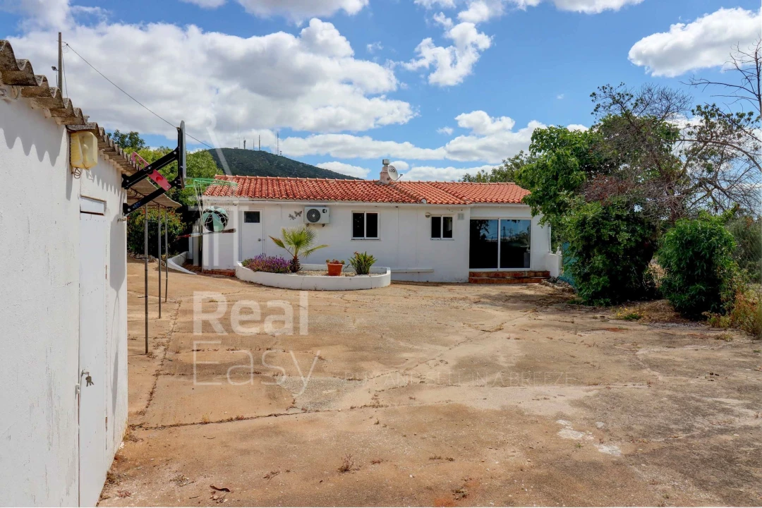 Moradia T5 para Venda em Faro (Sé e São Pedro) Foto 38