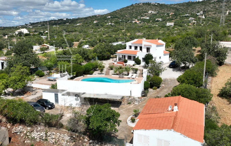 Moradia T5 para Venda em Faro (Sé e São Pedro) Foto 5