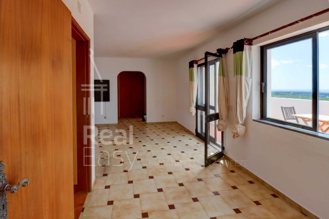 Moradia T5 para Venda em Faro (Sé e São Pedro) Foto 20