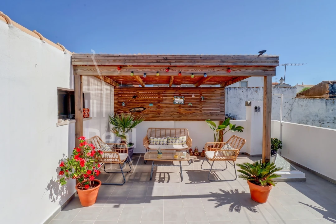 Apartamento T2 para Venda em Faro (Sé e São Pedro) Foto 1