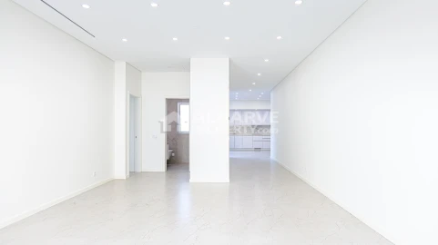 Apartamento T1 para Venda em Quarteira