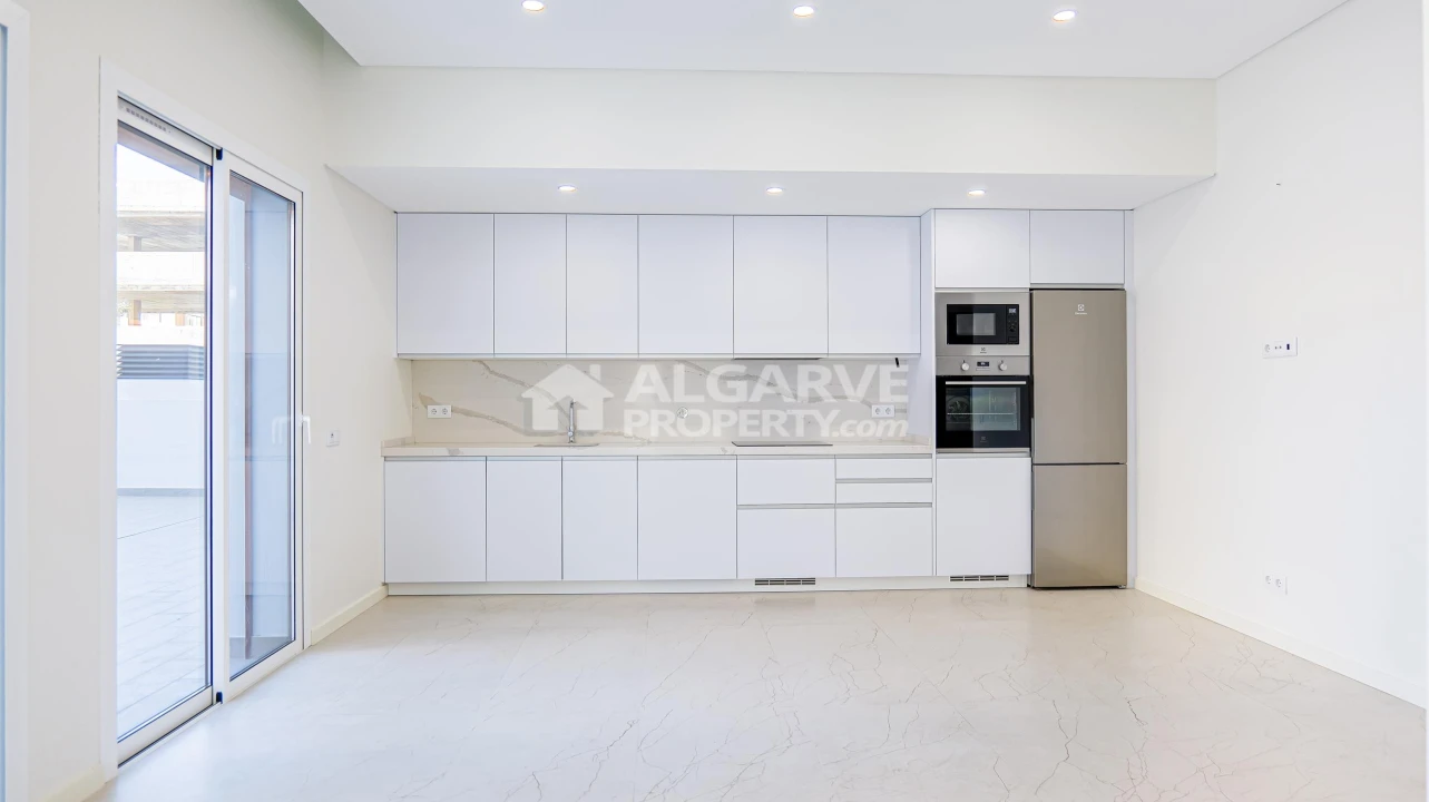 Apartamento T1 para Venda em Quarteira Foto 13