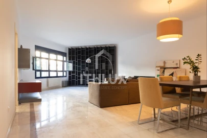 Apartamento T2 para Arrendamento em Campolide