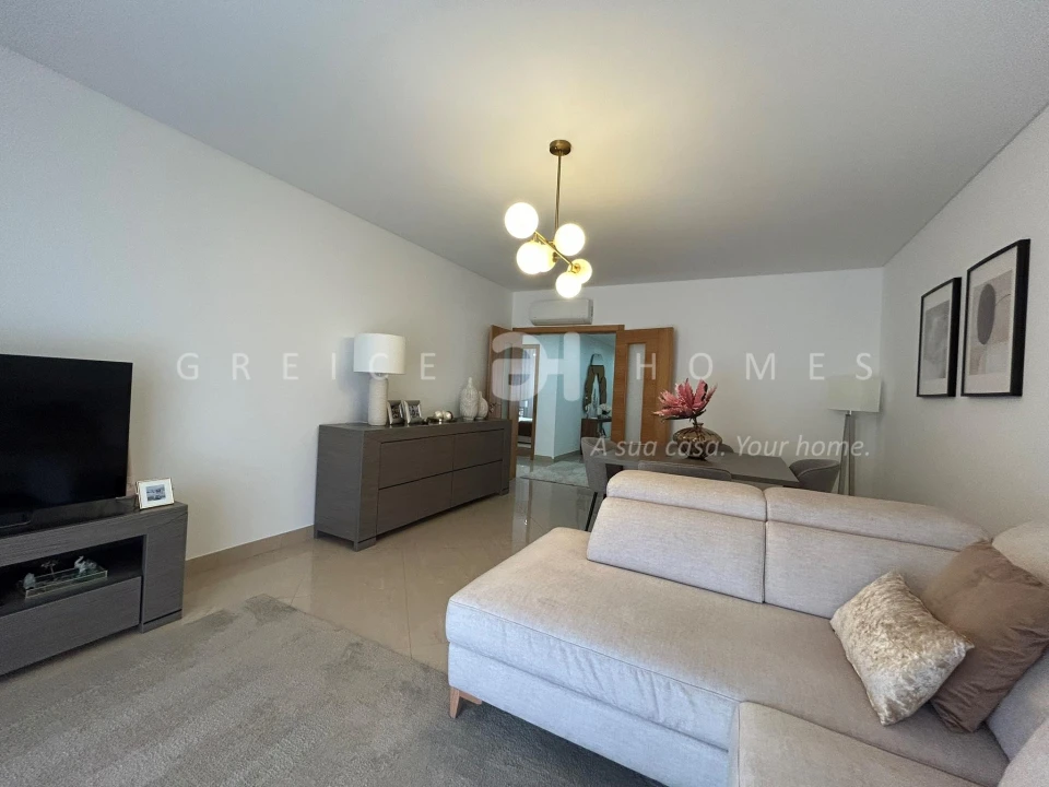Apartamento T2 para Venda em Quarteira Foto 12