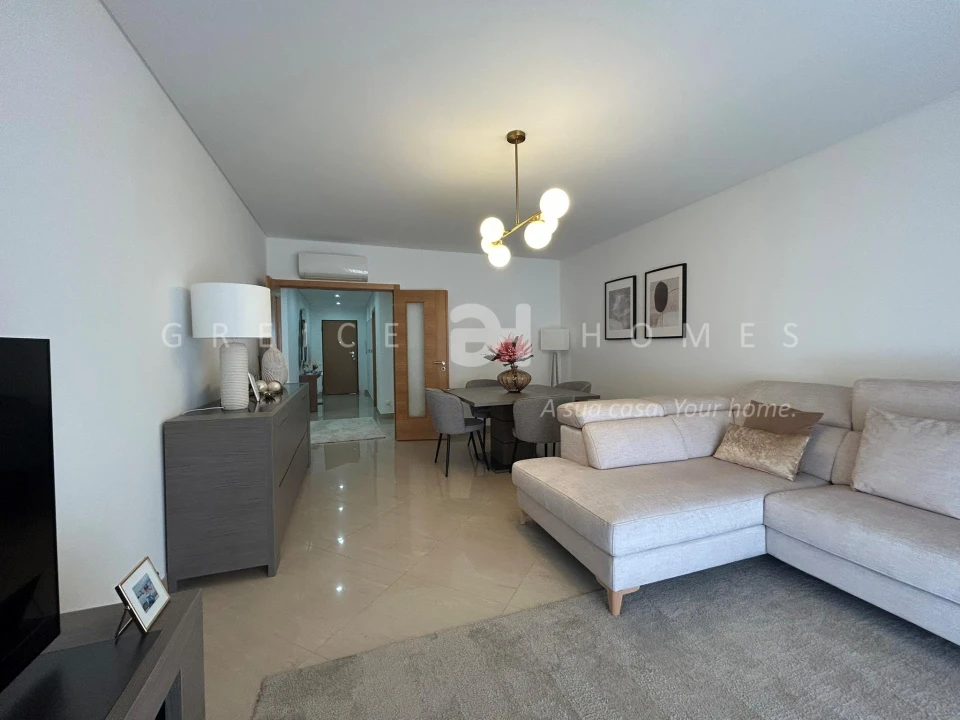 Apartamento T2 para Venda em Quarteira Foto 11
