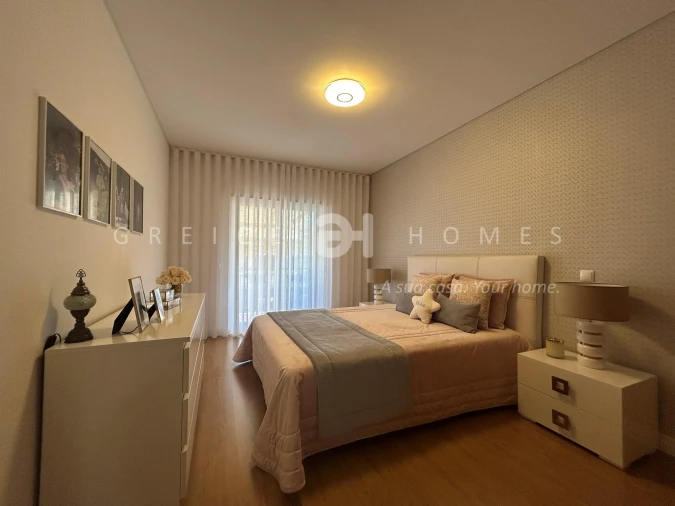 Apartamento T2 para Venda em Quarteira Foto 16